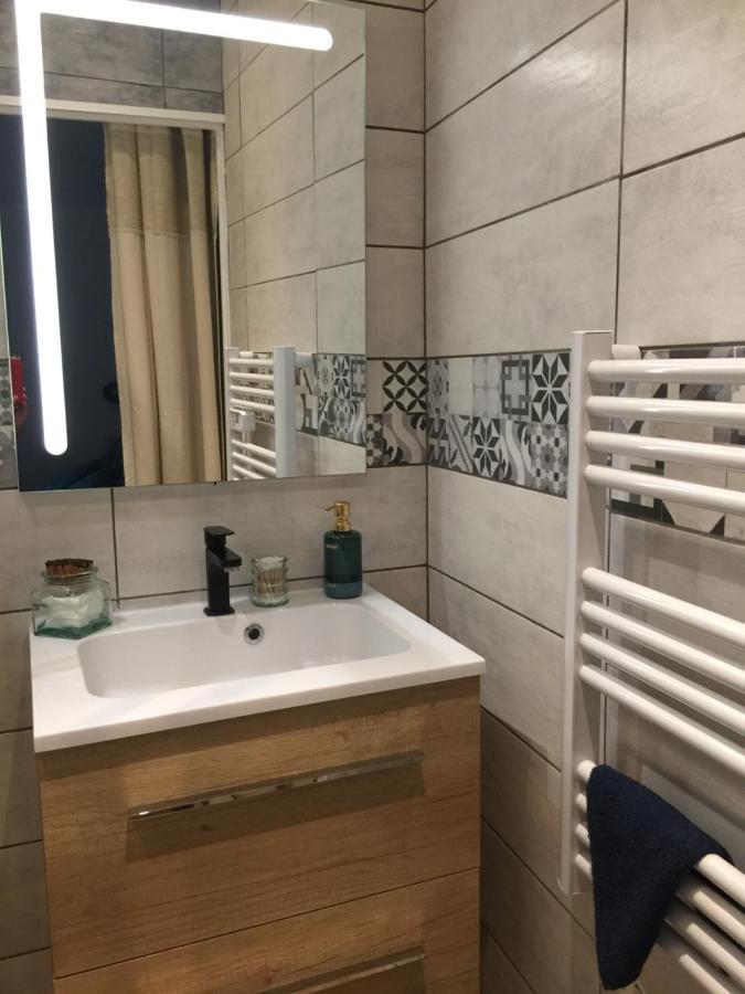 Le Nocla Apartment Aiguilhe Bagian luar foto