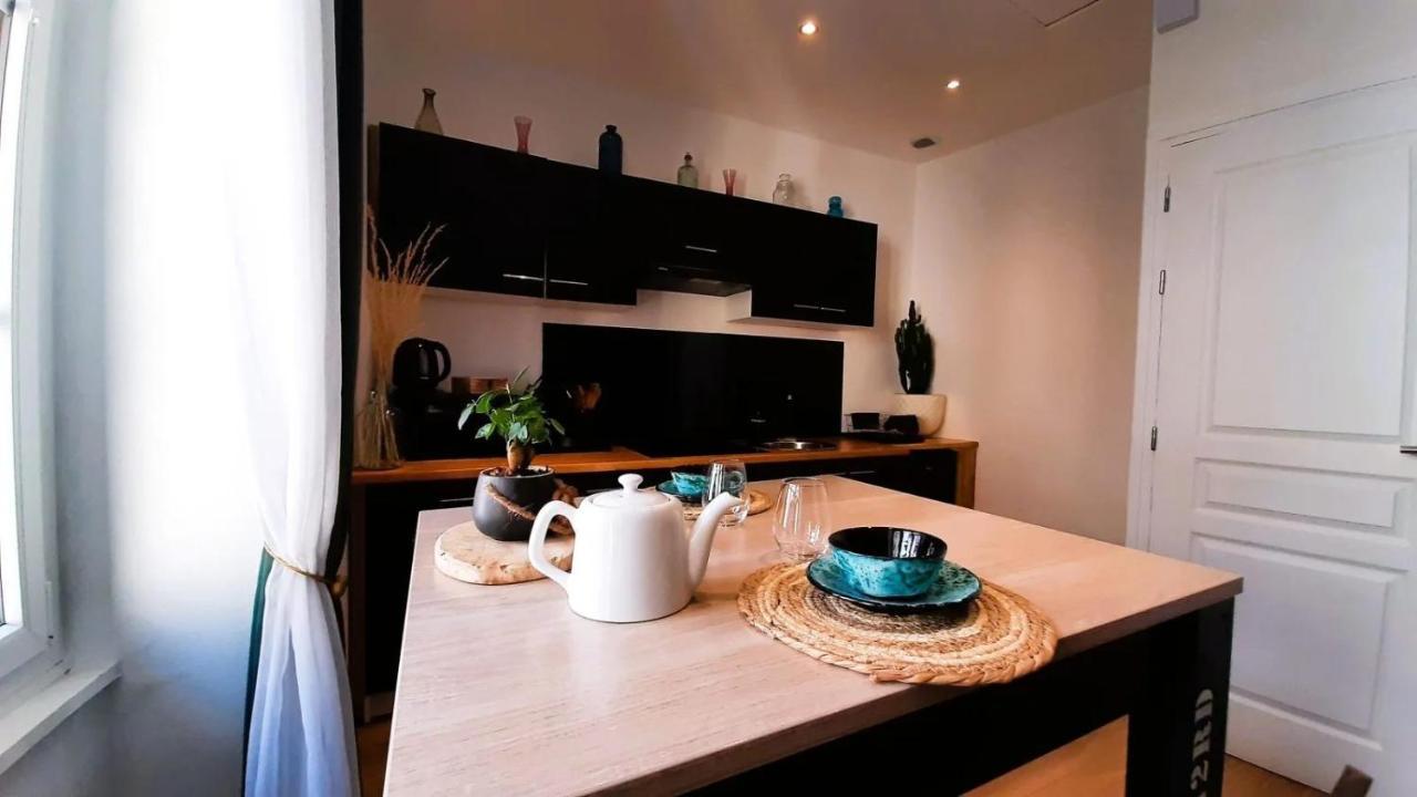 Le Nocla Apartment Aiguilhe Bagian luar foto
